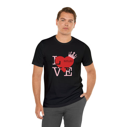 Love Rules 100% Cotton Retro t-shirt